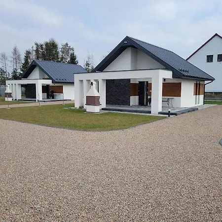 アパート Apartamenty Las Zator ザトル