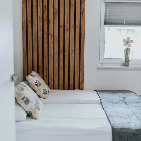 アパート Apartamenty Las Zator *